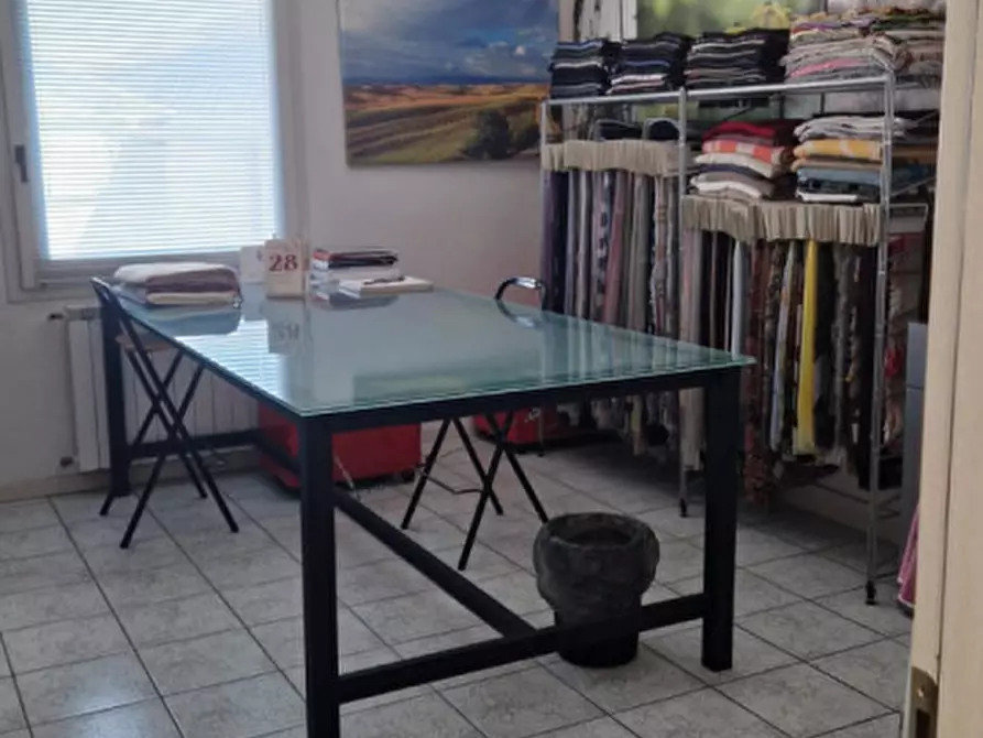 Immagine 1 di Laboratorio in affitto  in VIA DELLE CALANDRE a Calenzano