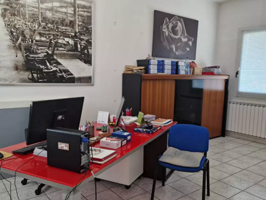 Immagine 4 di Laboratorio in affitto  in VIA DELLE CALANDRE a Calenzano