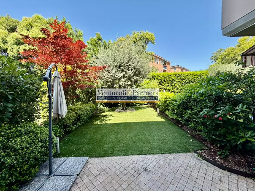 Immagine 7 di Villetta a schiera in vendita  in Via Guglielmo Marconi 106E a Desenzano Del Garda