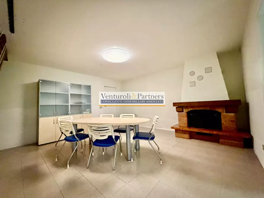 Immagine 11 di Villetta a schiera in vendita  in Via Guglielmo Marconi 106E a Desenzano Del Garda