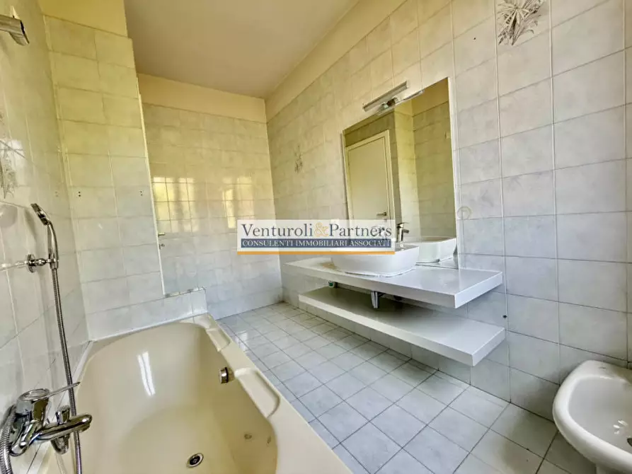 Immagine 43 di Villetta a schiera in vendita  in Via Guglielmo Marconi 106E a Desenzano Del Garda