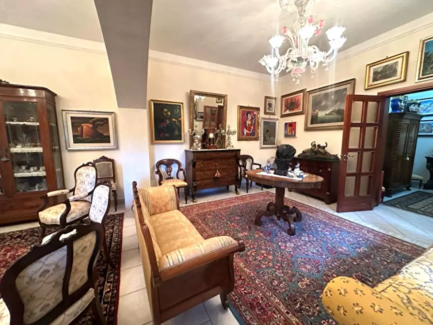 Immagine 12 di Villa in vendita  in via Gela 48 a Siracusa