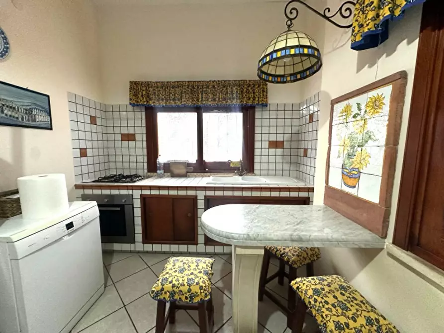 Immagine 16 di Villa in vendita  in via Gela 48 a Siracusa