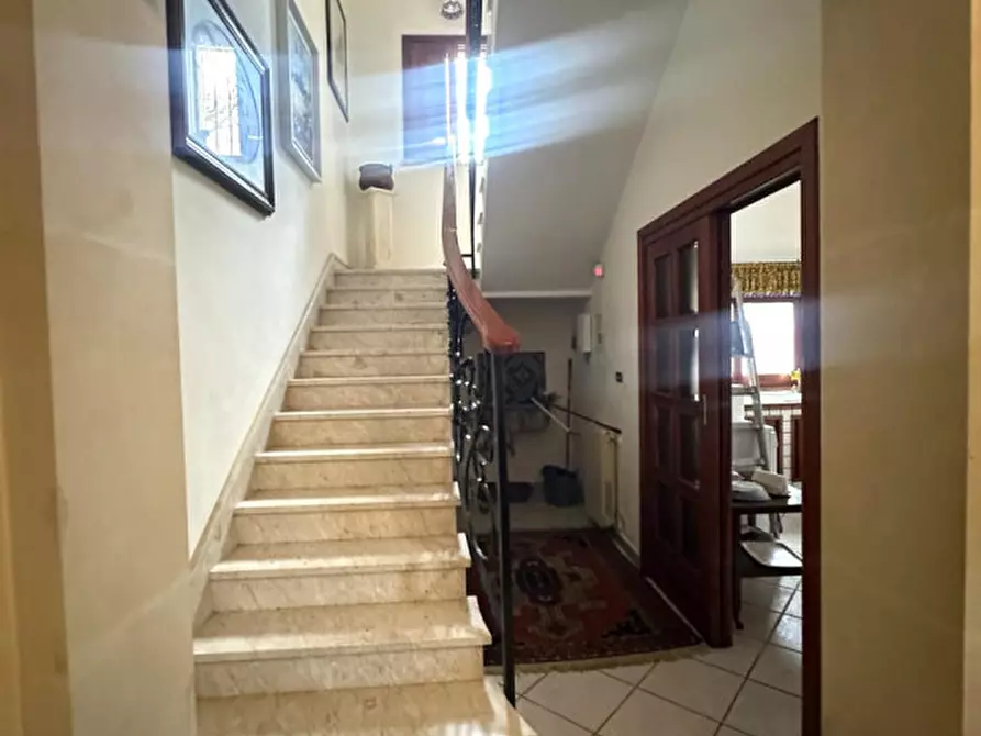 Immagine 18 di Villa in vendita  in via Gela 48 a Siracusa