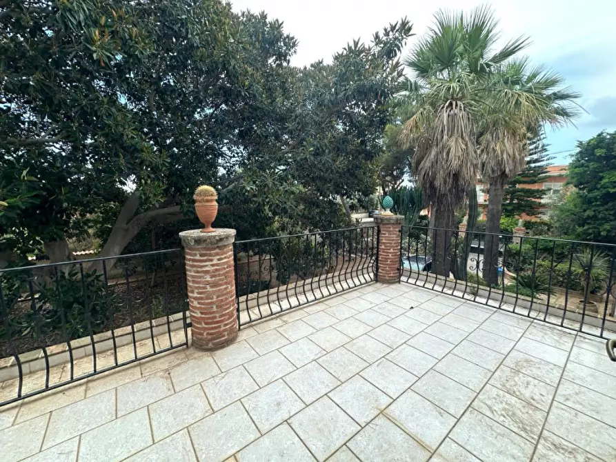Immagine 21 di Villa in vendita  in via Gela 48 a Siracusa