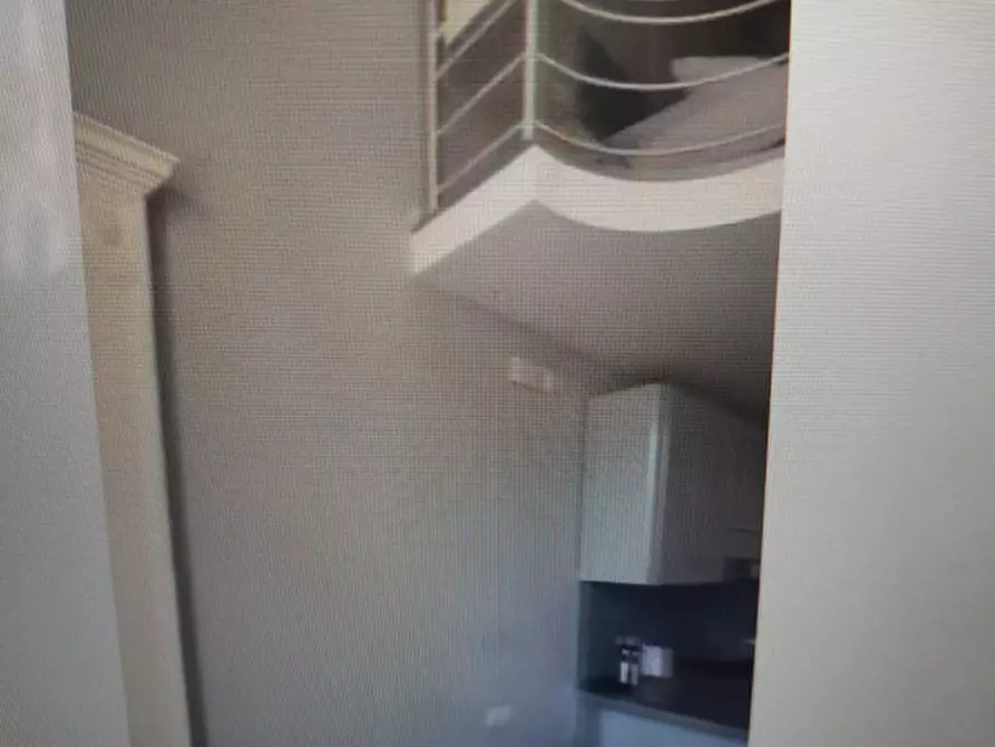 Immagine 20 di Appartamento in affitto  in Via Duomo 163 a Napoli