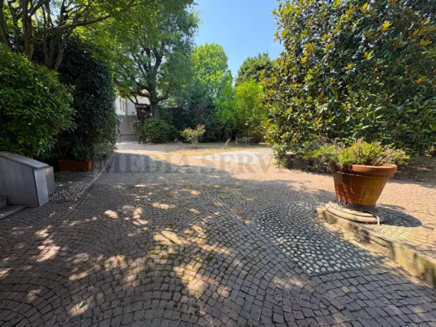 Immagine 20 di Villa in vendita  in via Roma n° 86 a Garlasco