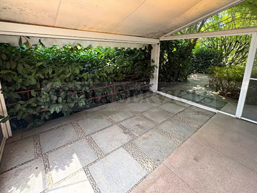 Immagine 21 di Villa in vendita  in via Roma n° 86 a Garlasco