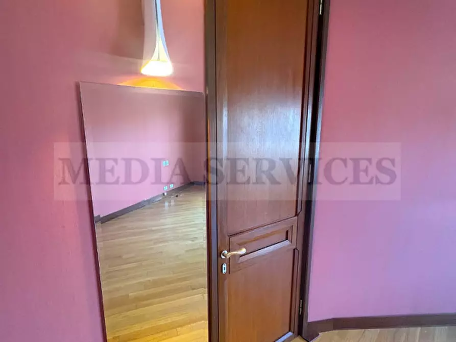 Immagine 38 di Villa in vendita  in via Roma n° 86 a Garlasco