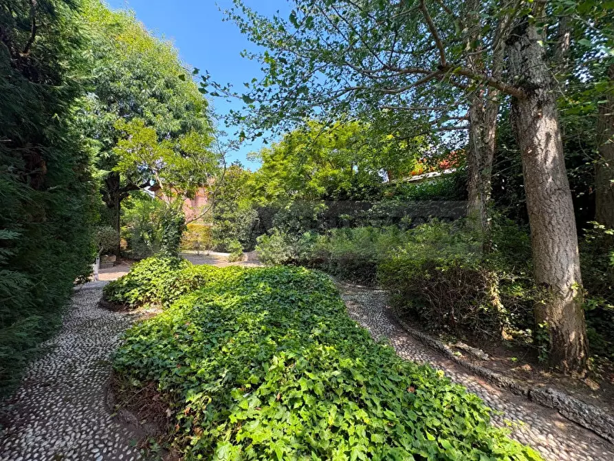 Immagine 45 di Villa in vendita  in via Roma n° 86 a Garlasco