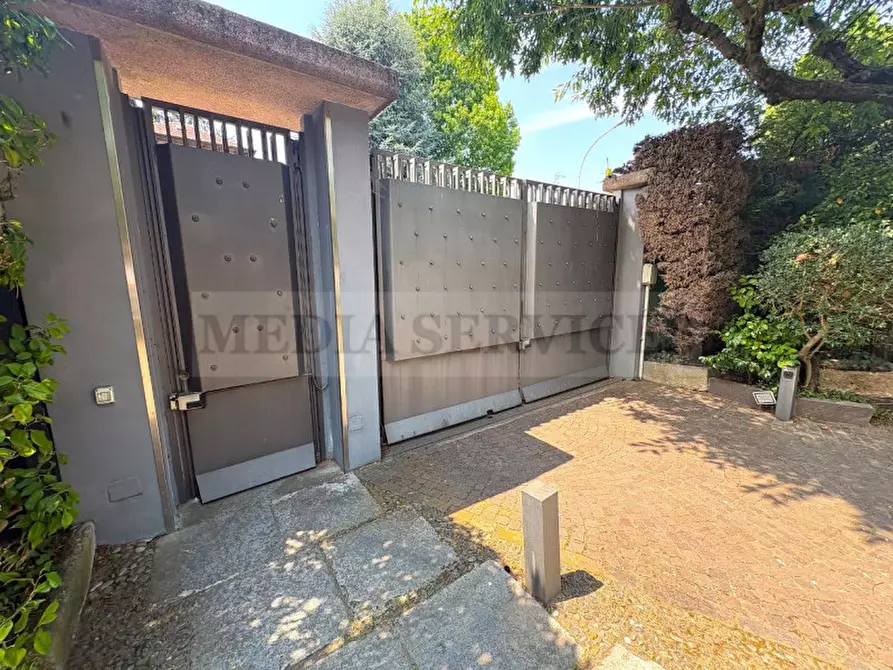 Immagine 53 di Villa in vendita  in via Roma n° 86 a Garlasco