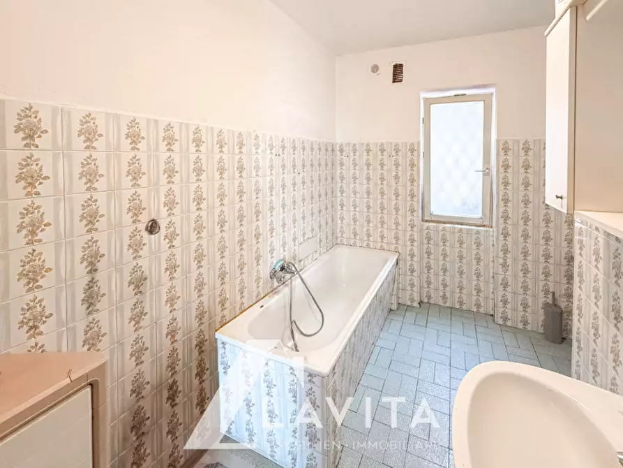 Immagine 21 di Appartamento in vendita  in Barcatta a Valfloriana