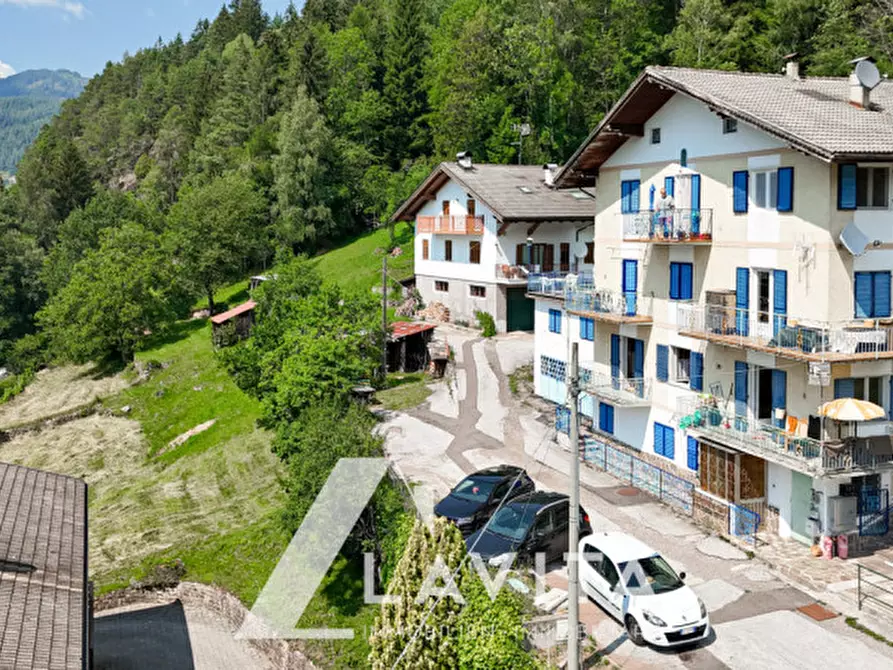 Immagine 28 di Appartamento in vendita  in Barcatta a Valfloriana