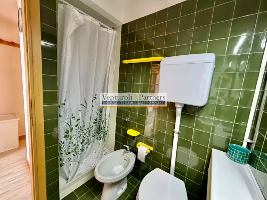 Immagine 11 di Appartamento in vendita  in Via Giuseppe Mazzini 1 a Padenghe Sul Garda