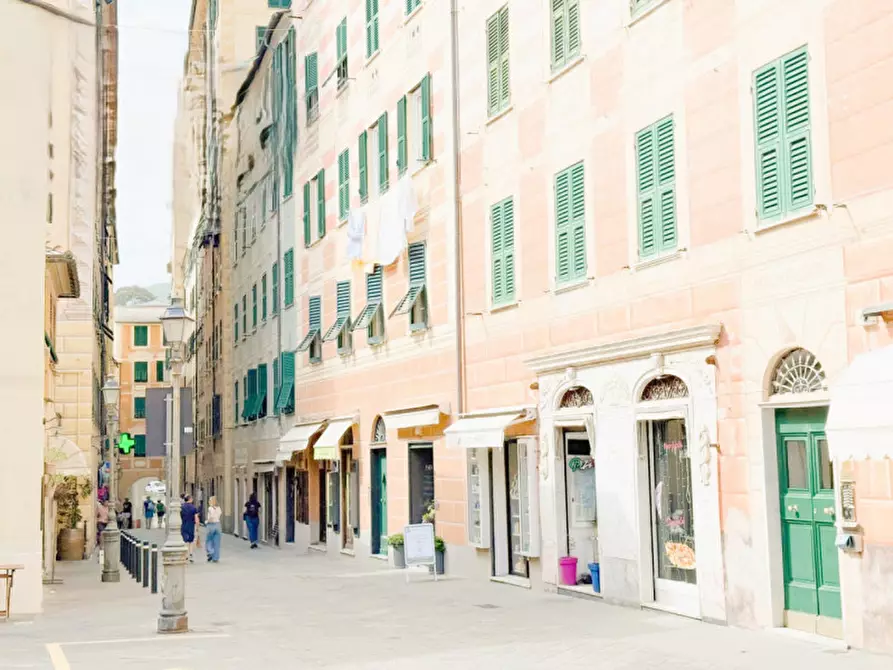 Immagine 1 di Appartamento in vendita  in Via della Repubblica a Camogli