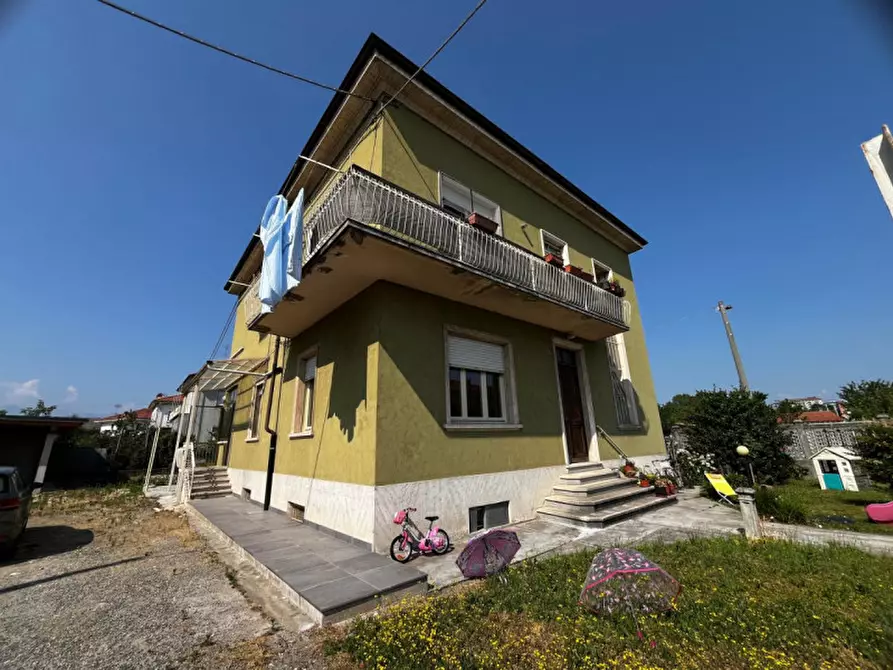 Immagine 2 di Appartamento in vendita  in VIA SPINETTA 6 a Cuneo