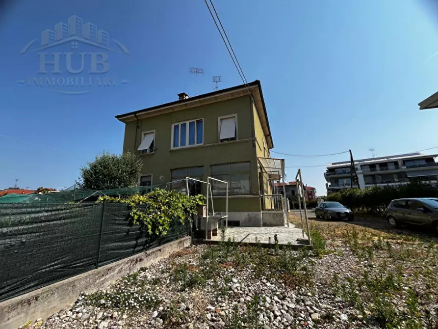 Immagine 53 di Appartamento in vendita  in VIA SPINETTA 6 a Cuneo