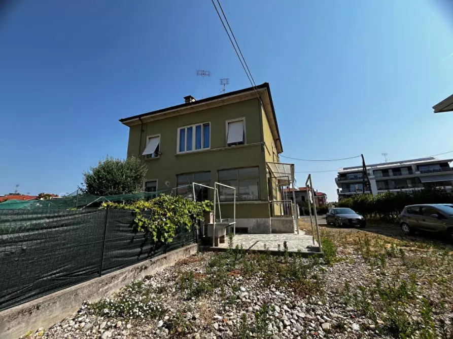 Immagine 54 di Appartamento in vendita  in VIA SPINETTA 6 a Cuneo