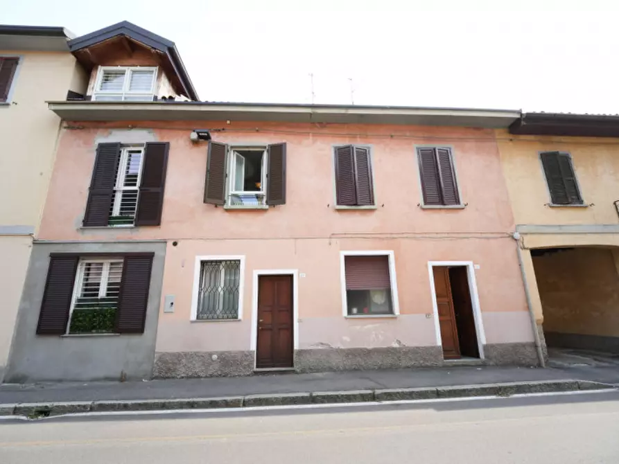 Immagine 2 di Appartamento in vendita  in Via Roma 27 a Macherio