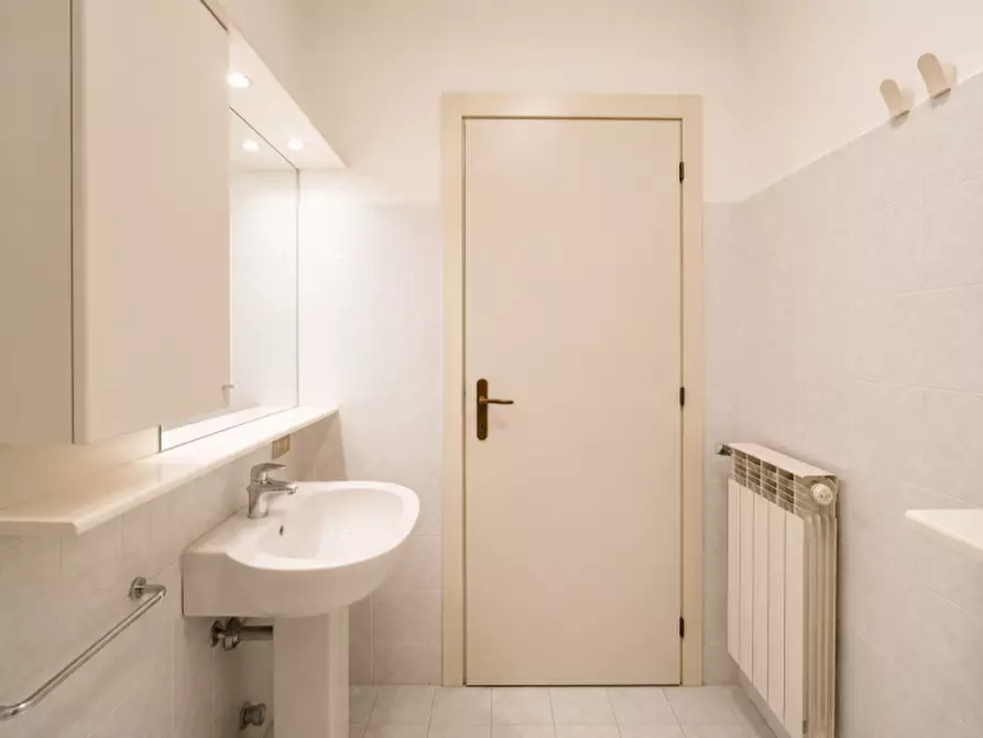 Immagine 12 di Appartamento in vendita  in Via Roma 27 a Macherio