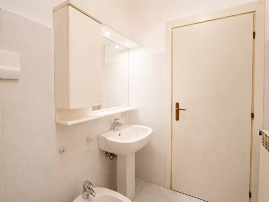Immagine 13 di Appartamento in vendita  in Via Roma 27 a Macherio