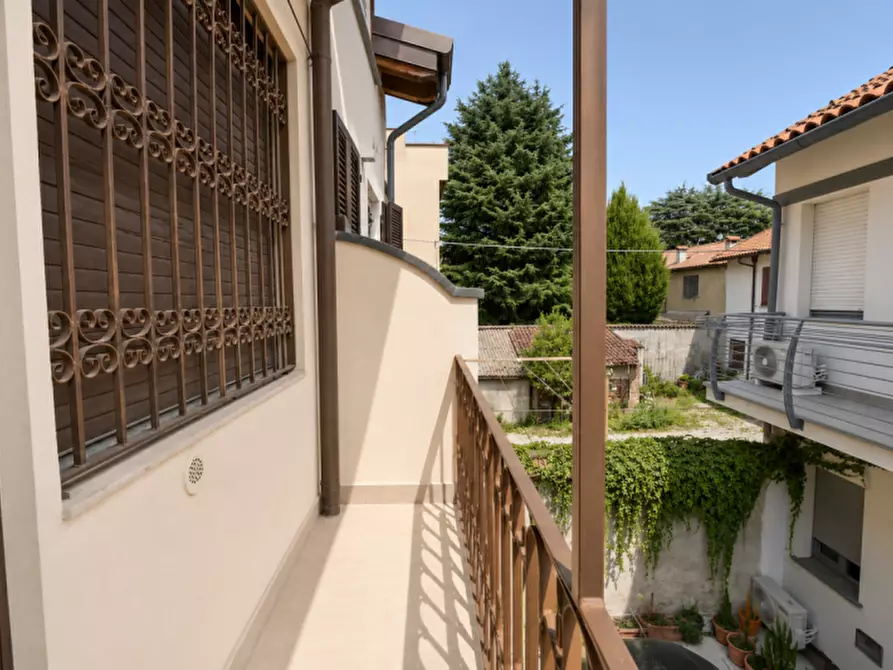Immagine 21 di Appartamento in vendita  in Via Roma 27 a Macherio
