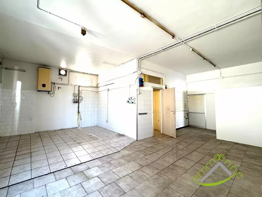 Immagine 4 di Negozio in affitto  in Via Provinciale Sud a Pianiga