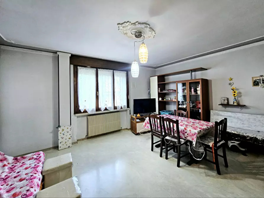 Immagine 2 di Appartamento in vendita  in Via Salvo D'Acquisto a Este