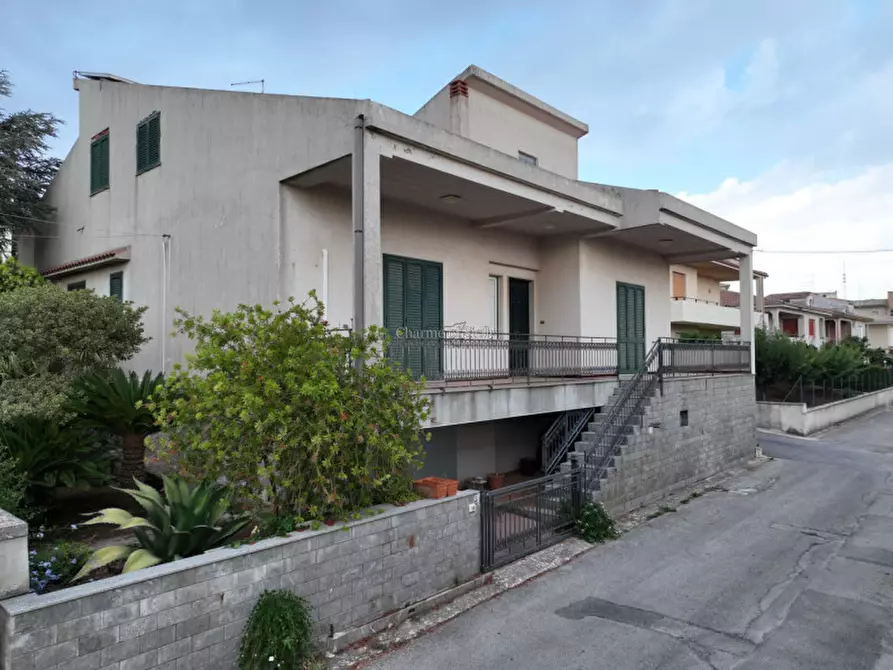 Immagine 1 di Casa indipendente in vendita  a Modica