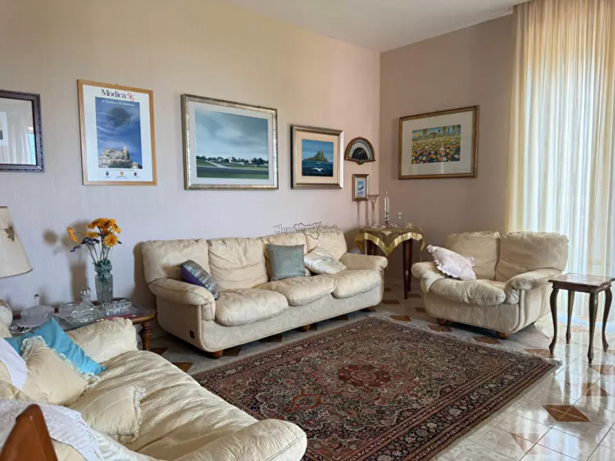 Immagine 7 di Casa indipendente in vendita  a Modica