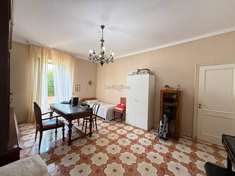 Immagine 12 di Casa indipendente in vendita  a Modica