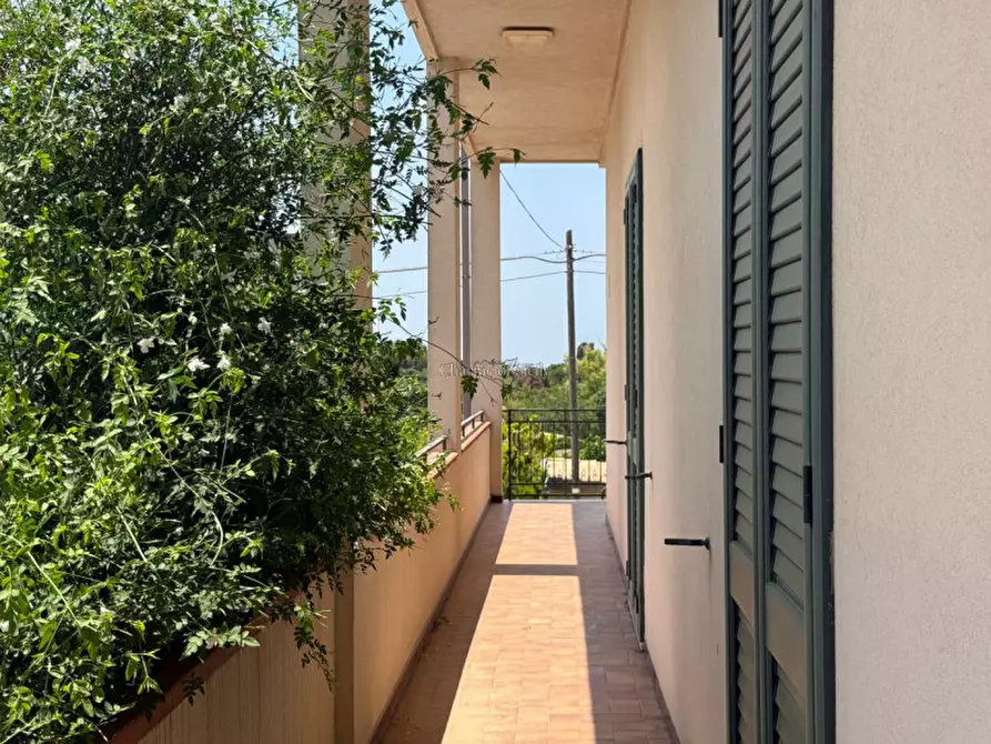 Immagine 17 di Casa indipendente in vendita  a Modica