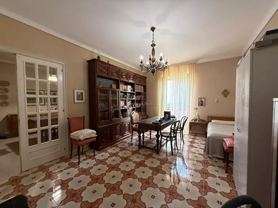 Immagine 24 di Casa indipendente in vendita  a Modica