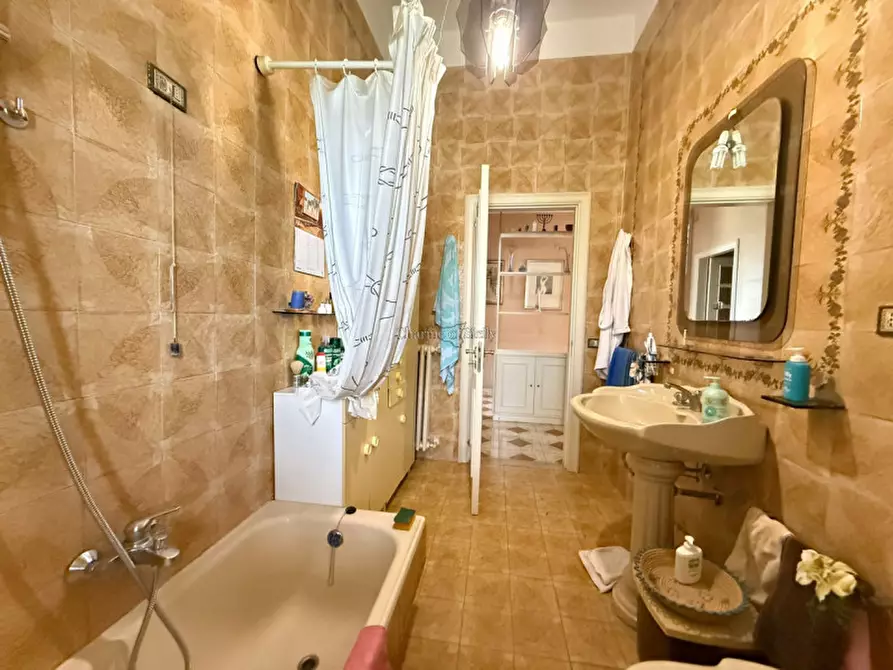 Immagine 36 di Casa indipendente in vendita  a Modica