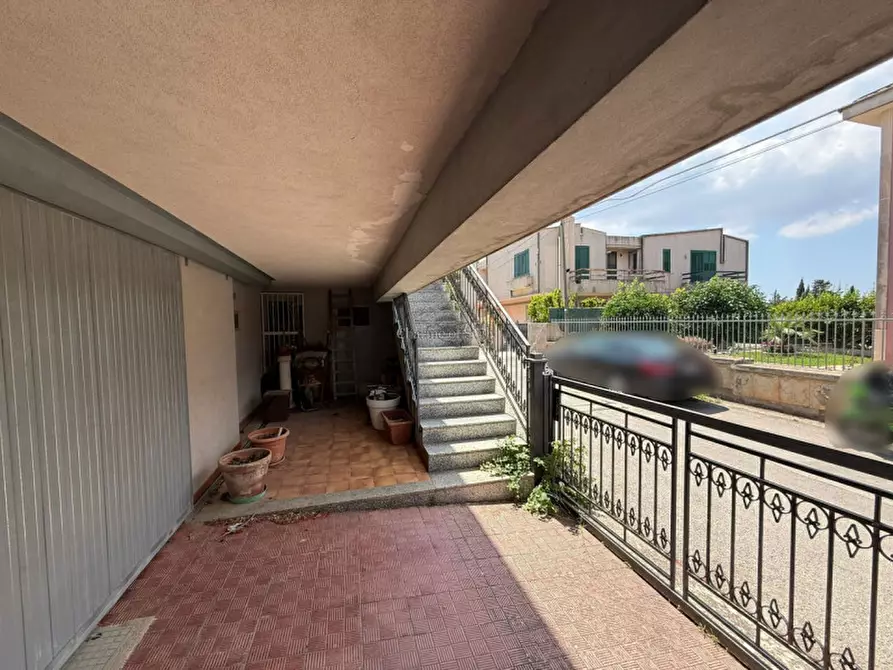 Immagine 38 di Casa indipendente in vendita  a Modica