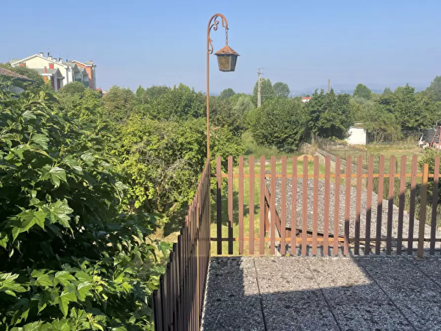 Immagine 8 di Casa indipendente in vendita  in via nicolosi a Vicenza