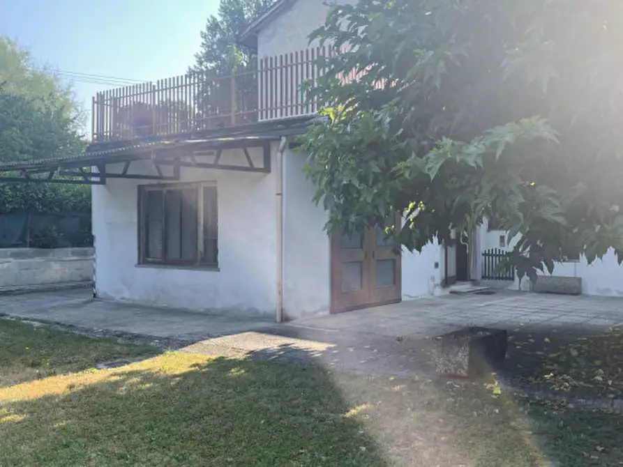 Immagine 9 di Casa indipendente in vendita  in via nicolosi a Vicenza