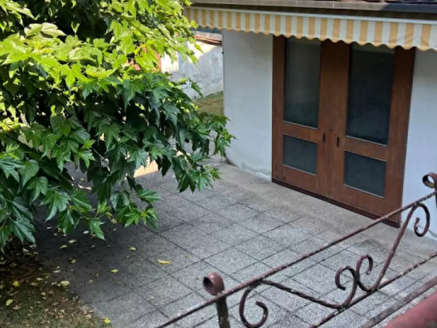 Immagine 11 di Casa indipendente in vendita  in via nicolosi a Vicenza