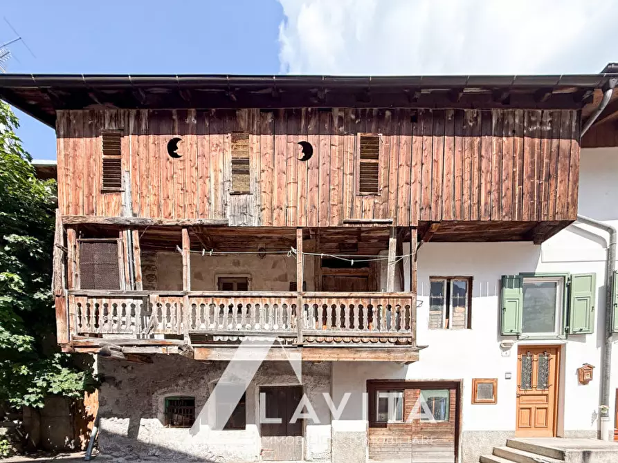 Immagine 21 di Rustico / casale in vendita  in Stréda de la Régola Generéla 4, campestrin a Mazzin