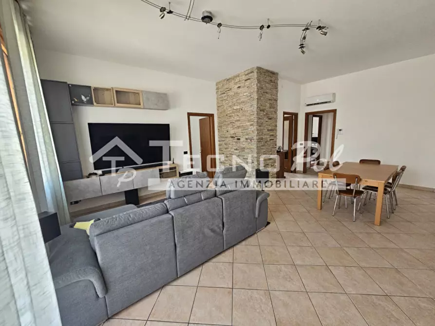 Immagine 1 di Appartamento in vendita  in Via Roma a Vigonza
