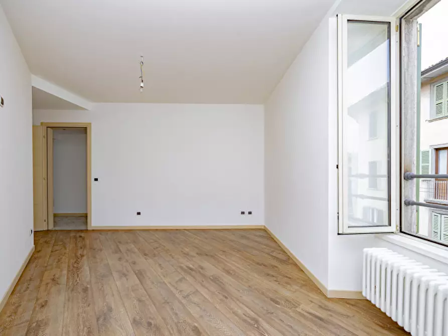 Immagine 22 di Appartamento in vendita  in Via Cesare Battisti 1 a Bergamo