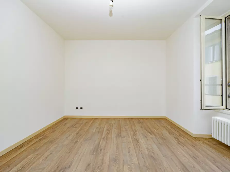 Immagine 28 di Appartamento in vendita  in Via Cesare Battisti 1 a Bergamo