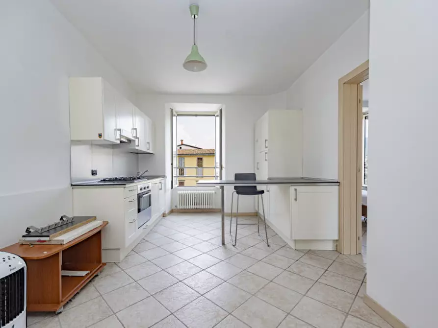 Immagine 43 di Appartamento in vendita  in Via Cesare Battisti 1 a Bergamo