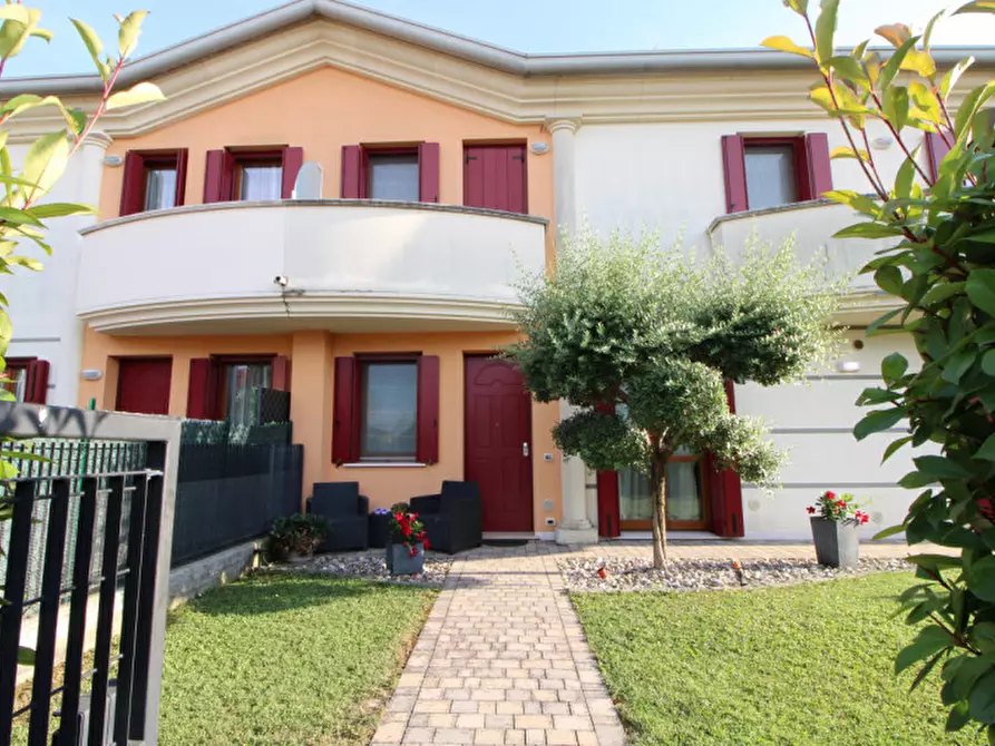 Immagine 1 di Casa quadrifamiliare in vendita  a Terrassa Padovana