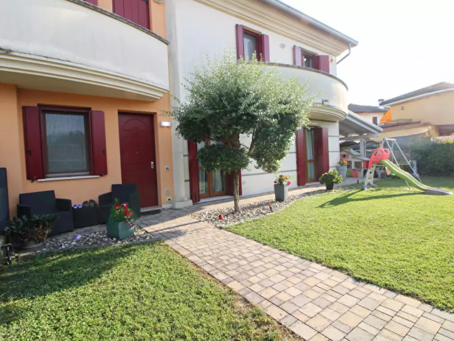 Immagine 25 di Casa quadrifamiliare in vendita  a Terrassa Padovana