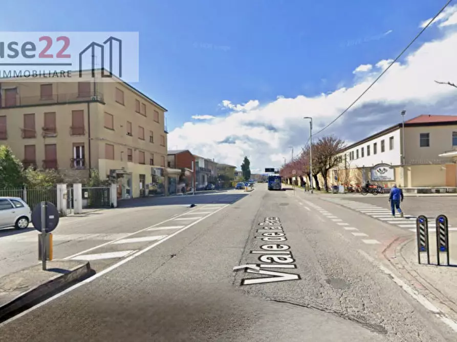 Immagine 6 di Palazzo in vendita  in Viale della Pace 274, Vicenza a Vicenza