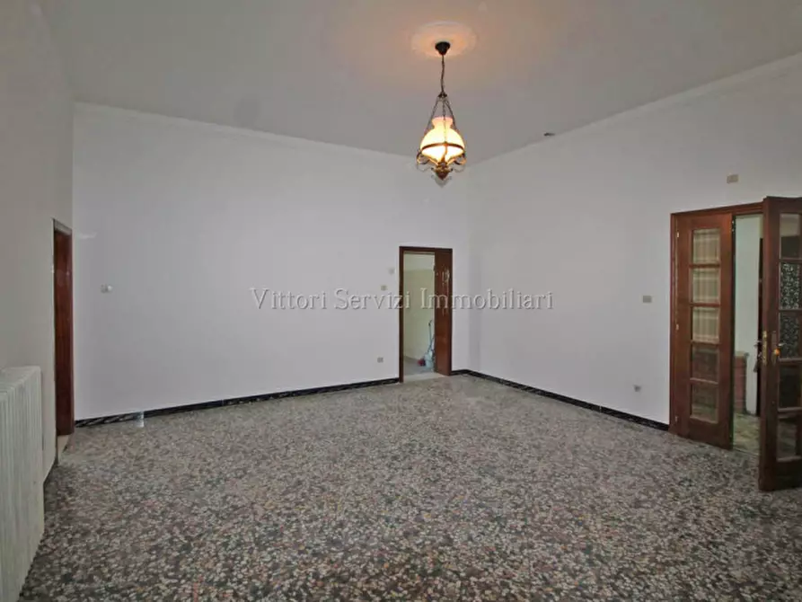 Immagine 6 di Casa bifamiliare in vendita  in via sciarti a Montepulciano