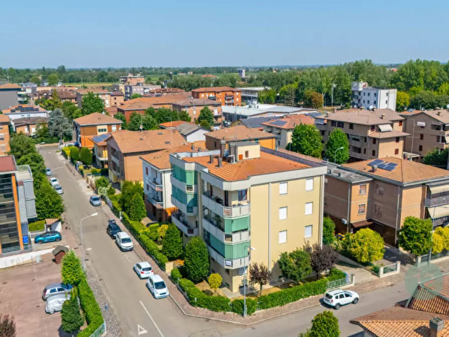 Immagine 23 di Appartamento in vendita  in Via Francesco Saverio Nitti 17 a Carpi