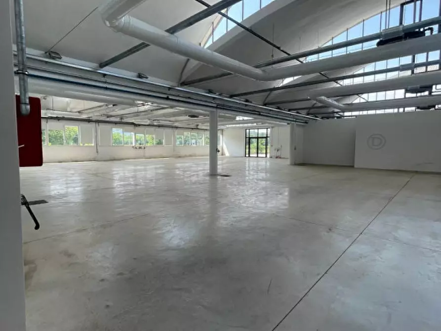 Immagine 10 di Capannone industriale in affitto  in Via San Daniele a Torreglia
