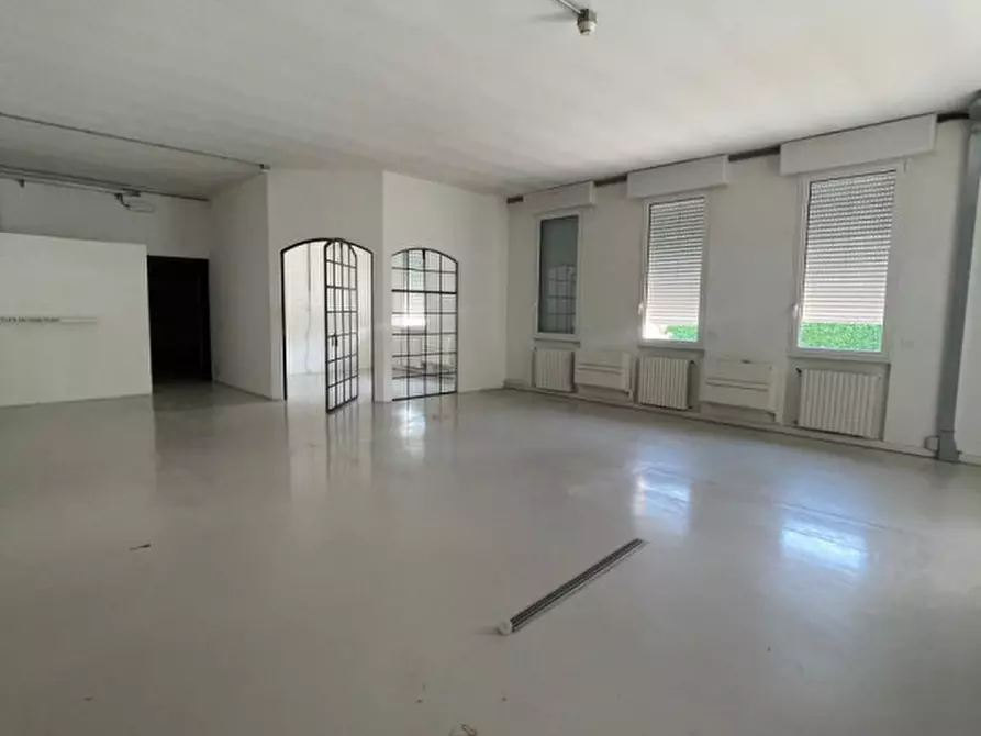 Immagine 12 di Capannone industriale in affitto  in Via San Daniele a Torreglia